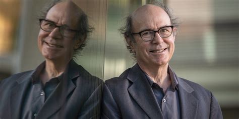 Stories by Frank Wilczek .